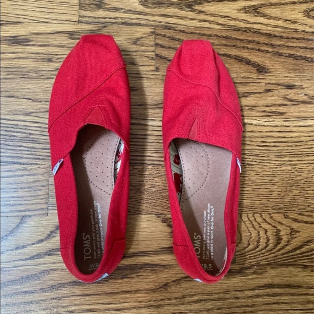 TOMS Size 9.5 Women’s